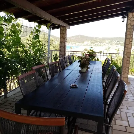 Nar Apartman Vinisce