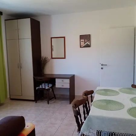 Apartman Nar *
