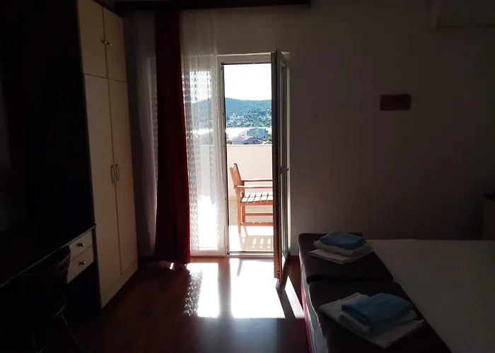 Nar *