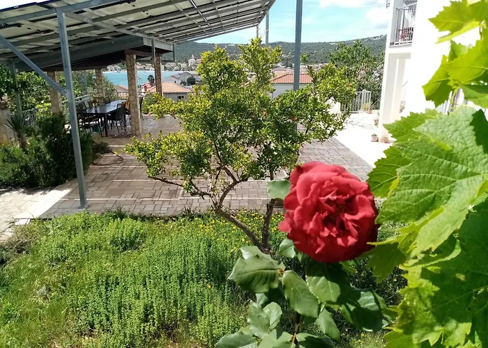 Nar Apartamento Vinišće